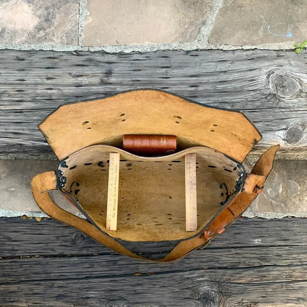 Vintage French leather briefcase messenger attache book bag - Picture 4 of 16